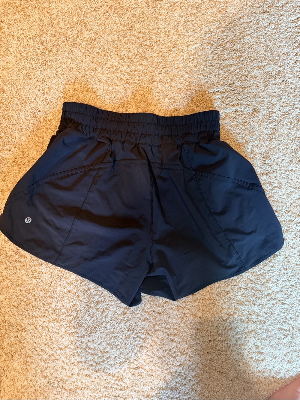 LULULEMON SHORTS